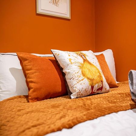 Corner Studio Apartment In シェフィールド エクステリア 写真